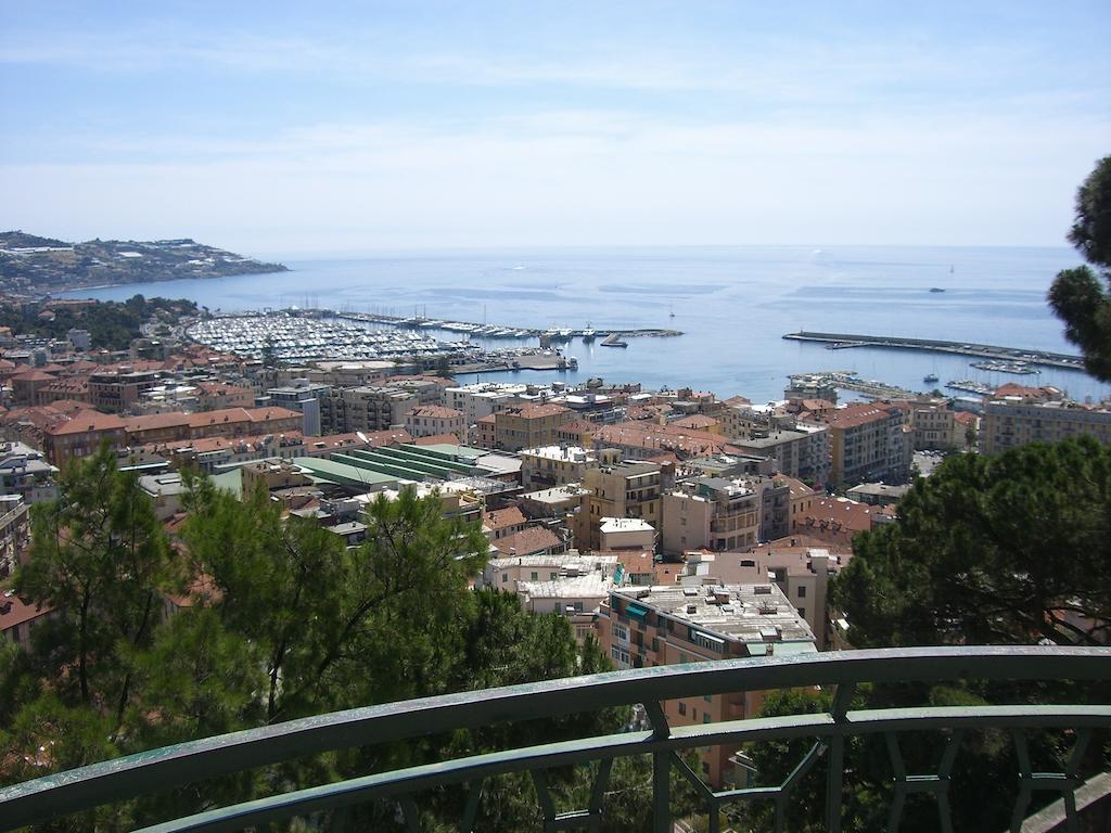 Locanda Beatrice Hotel San Remo Szoba fotó